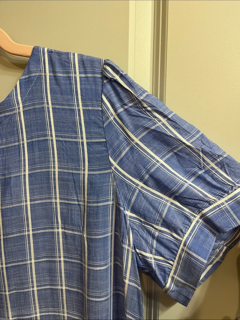 LOFT Blue Plaid Short Sleeve Shirt with Buttons Up the Back